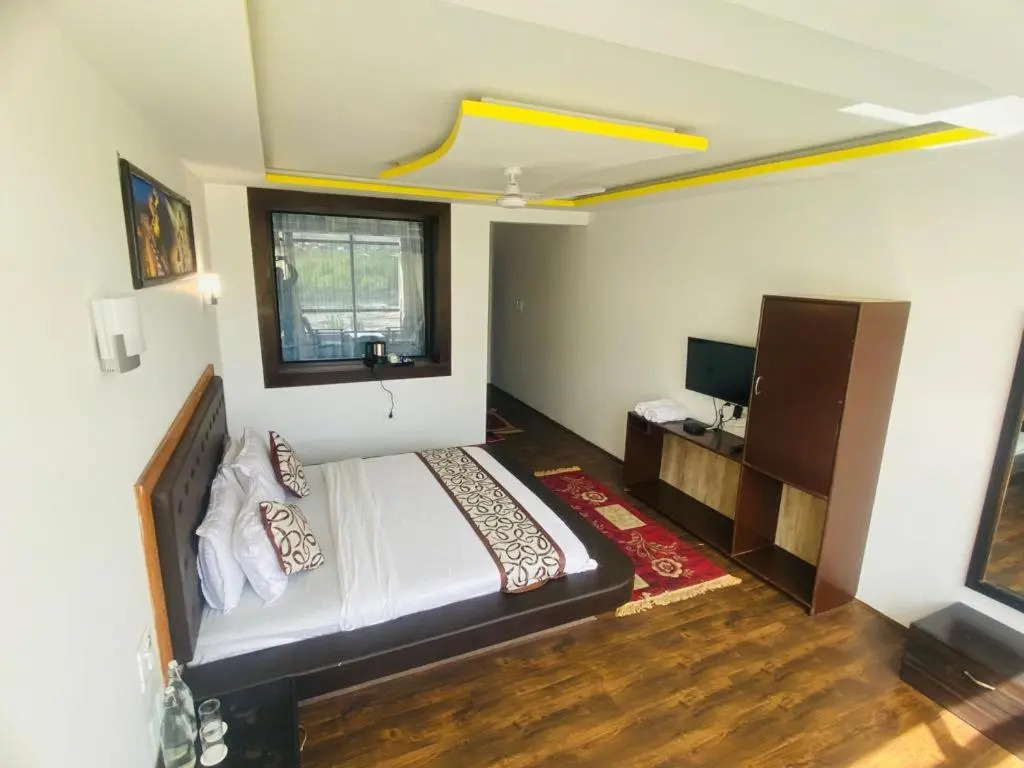 Hotel The White Castle Kargil