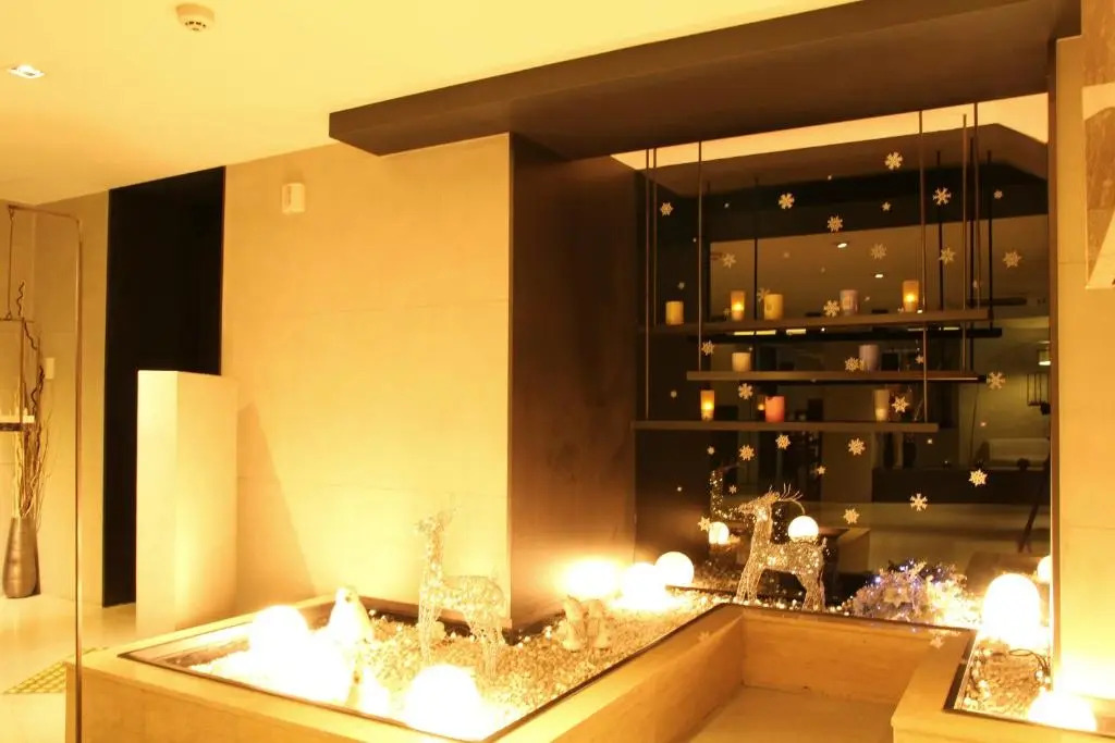 Tria Hotel