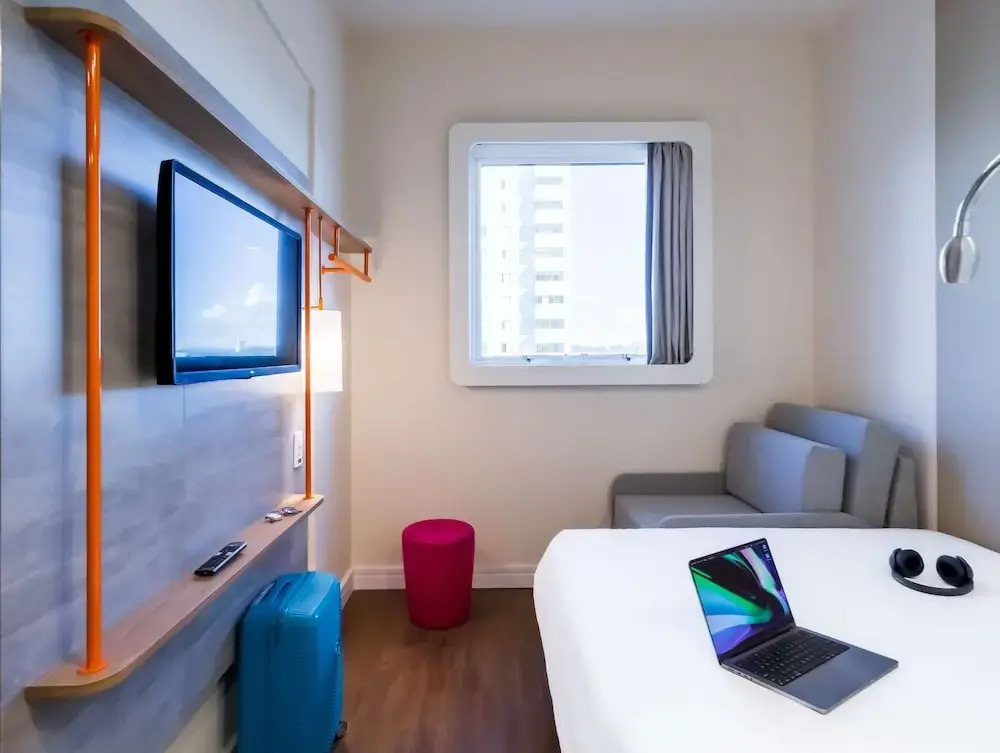 ibis budget Pindamonhangaba