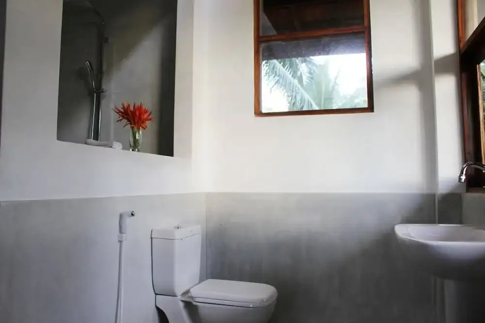 Peacock Point - Whole Villa 2 Bedroom (Sleeps 4)