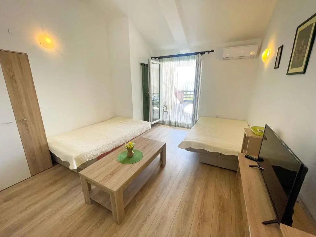 Apartments in Crikvenica 41207