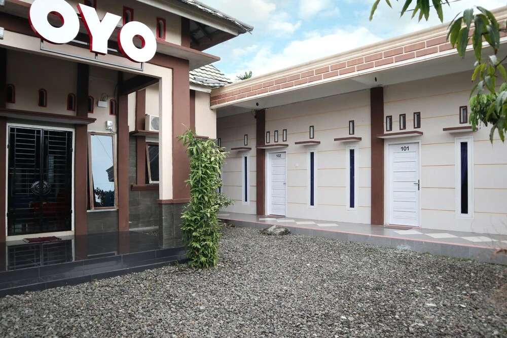Delima Guest House Syariah by OYO Rooms