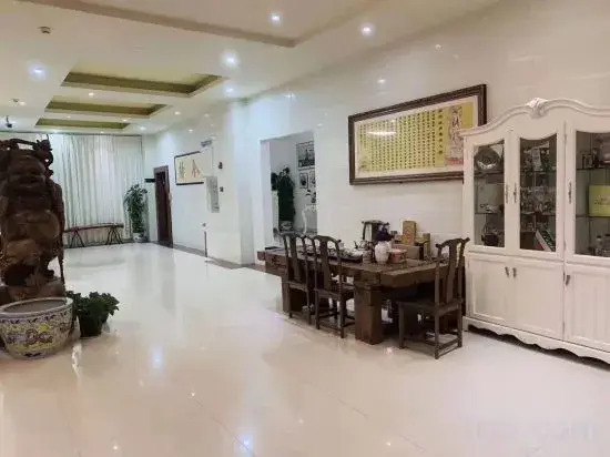 Sanya Linwang Haiyuan Business Hotel