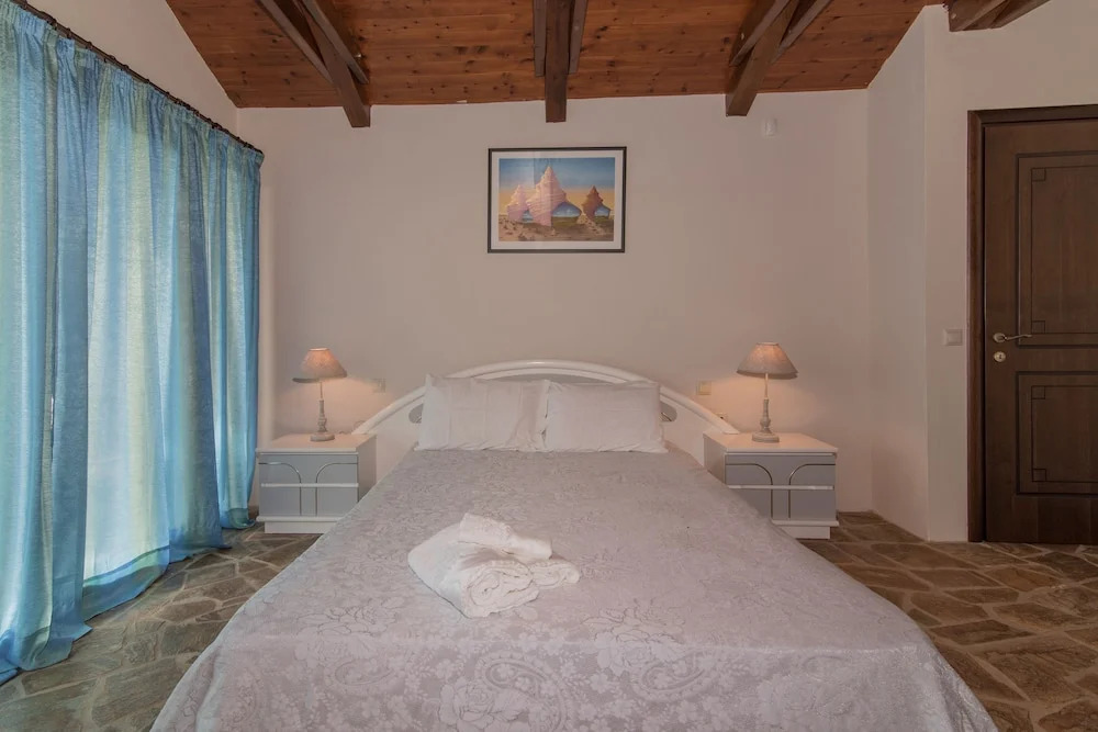 Luxury Villa Froso