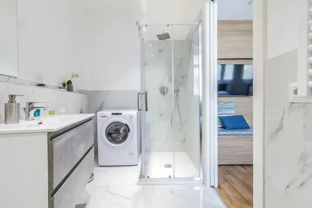 Gran Sasso - Cozy Modern Studio Steps From Piazza Piola