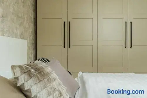 Urban & Green Apartments by Ambiente