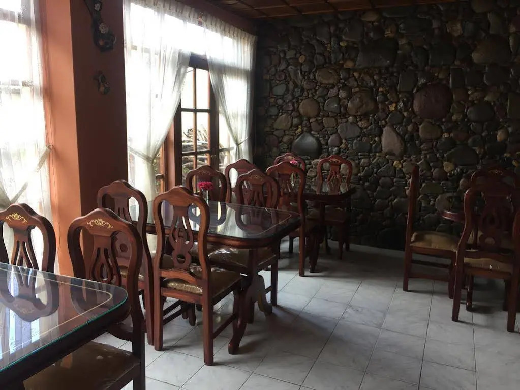 Aleidas Hostal