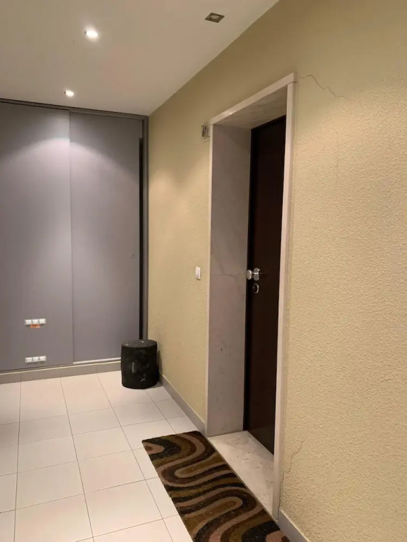 Modern Flat Near Lisbon