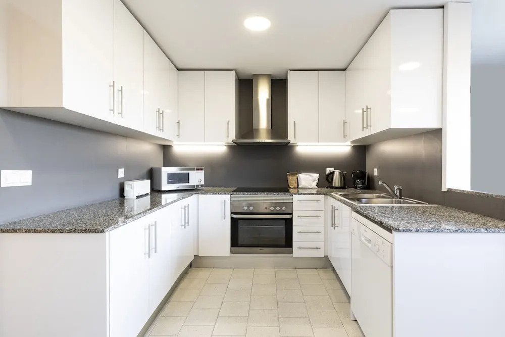 1769 - AB Olympic Village III Penthouse