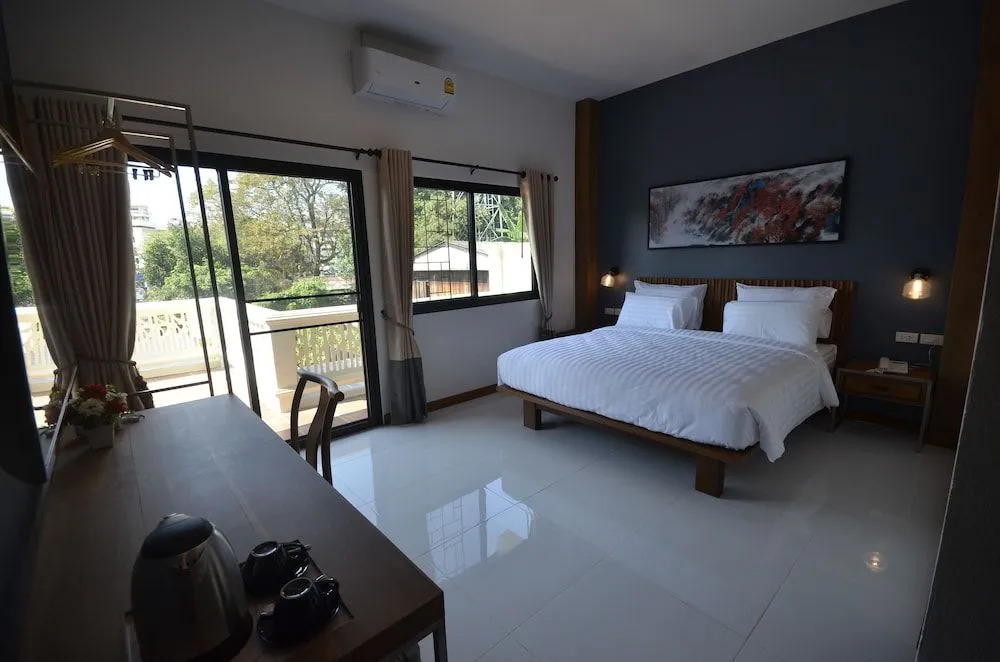 Sakorn Residence and Hotel