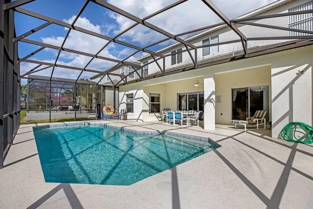 Beautiful, Spacious 5 bed Villa With Sunny Private Pool, Overlooking Conservation Land - 447