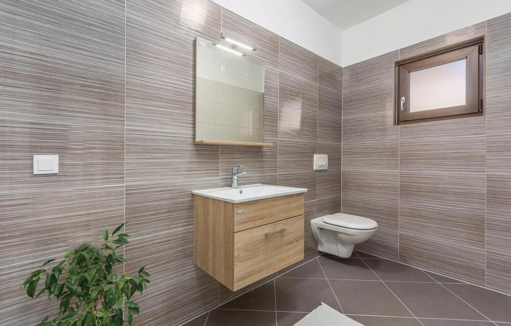 Beautiful Home in Katun With Wifi and 3 Bedrooms