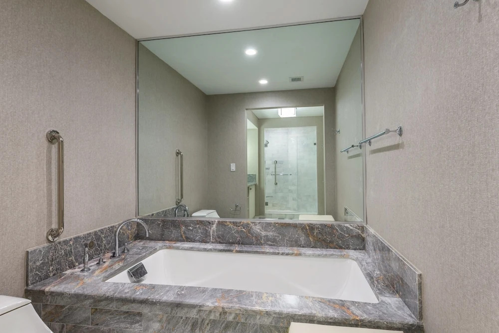 Private Residences at Conrad by Lrmb