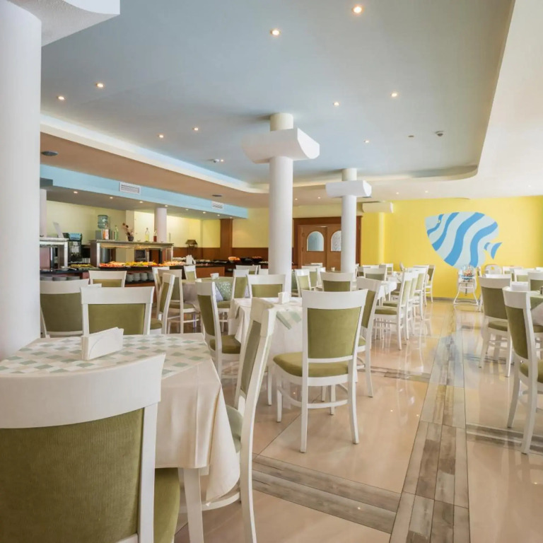 Perla Plaza Hotel - All Inclusive