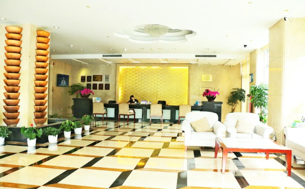 Harbour Oriental Hotel