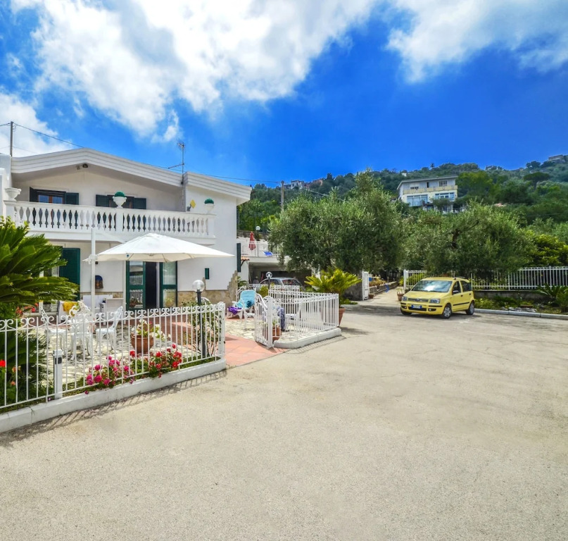 Villa Loto