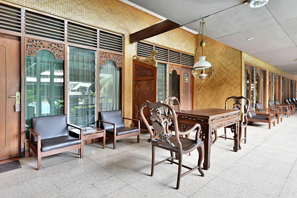 ZEN Rooms Pasar Kembang 1