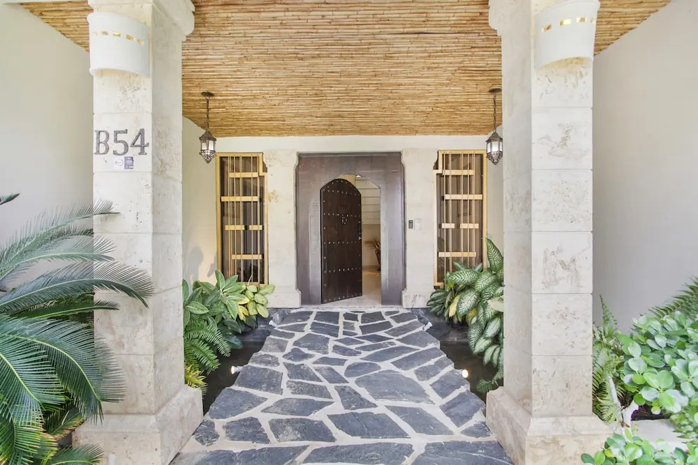 Beautiful Villa Tortuga at Puntacana Resort Club Pool Garden Golf Cart Maid
