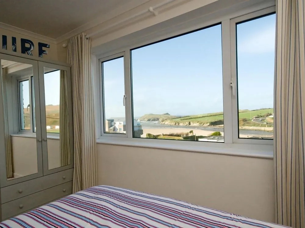 The Cove Guest House