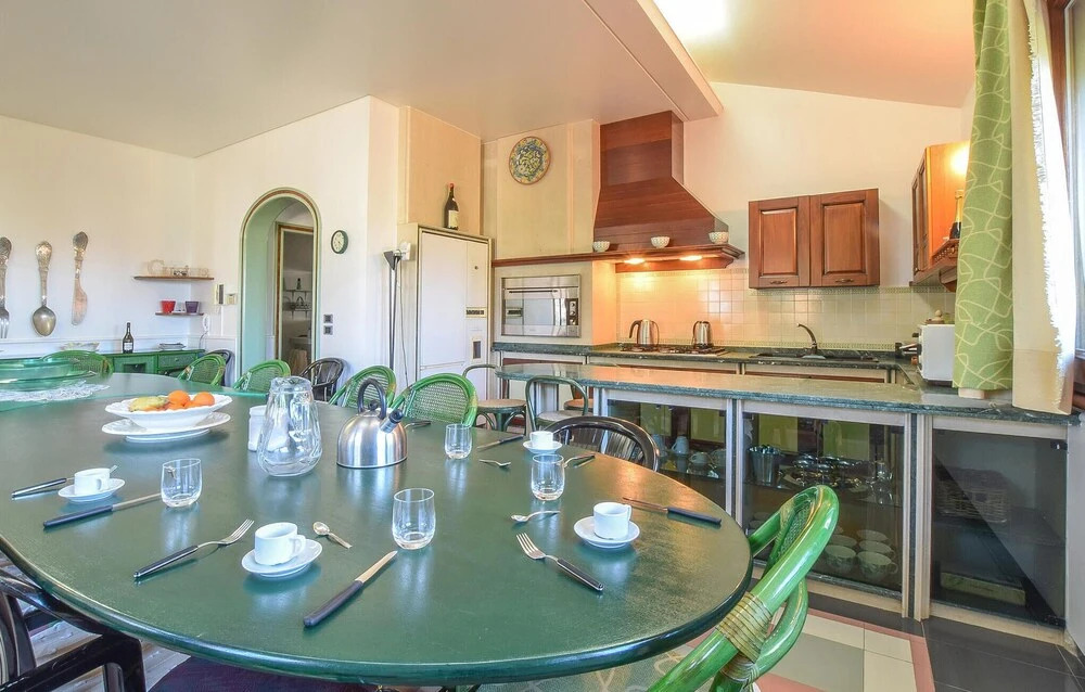 Awesome Home in Ispica With Wifi, Private Swimming Pool and Outdoor Swimming Pool