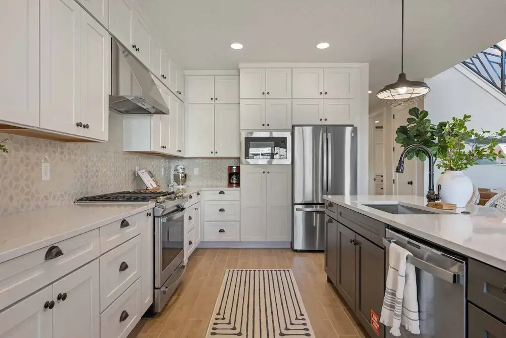 Forever No Bad Days 6 Bedroom Townhouse
