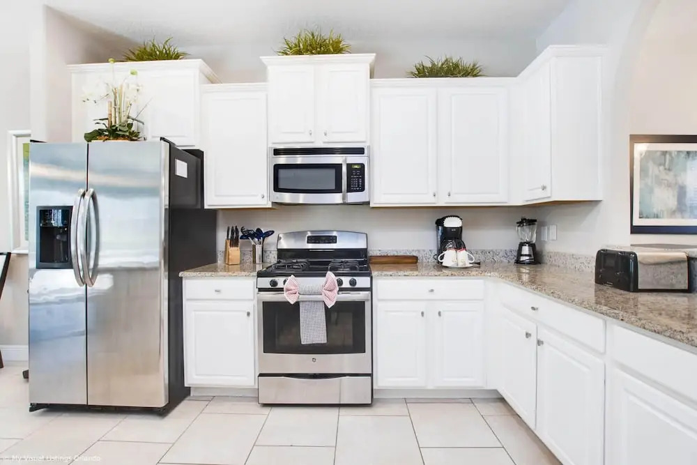Tropical Luxury Near Disney! Professionally Decorated With Huge Pool, Game Room. 6bd/ 4.5ba #6st129