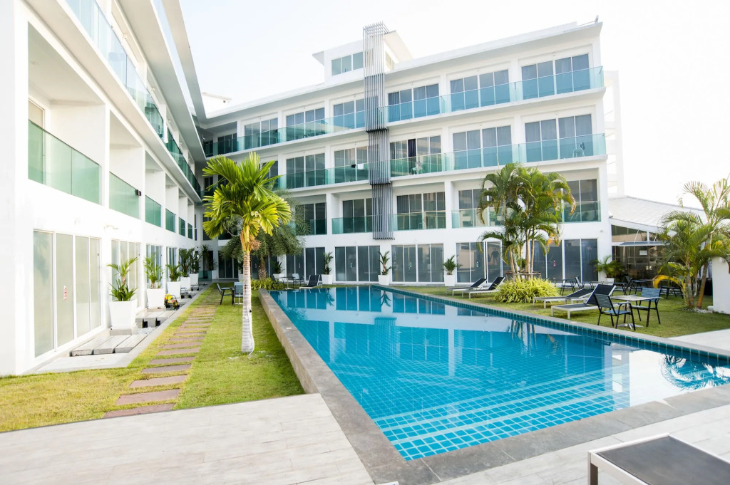 Cozy Resort, A Boutique Hotel