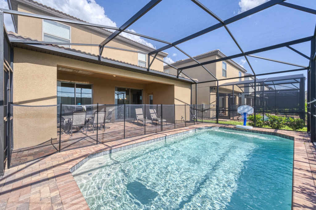 Stunning home with private pool and game room