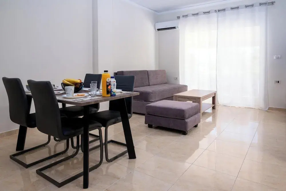 Barbaras Apartments