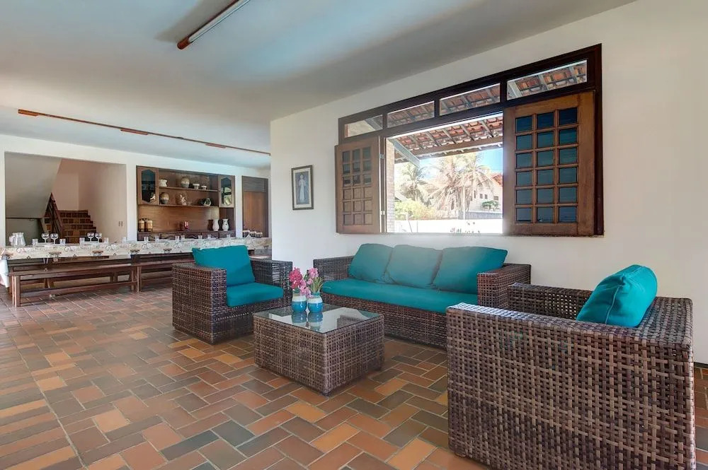 House with Hot Tub in Porto das Dunas