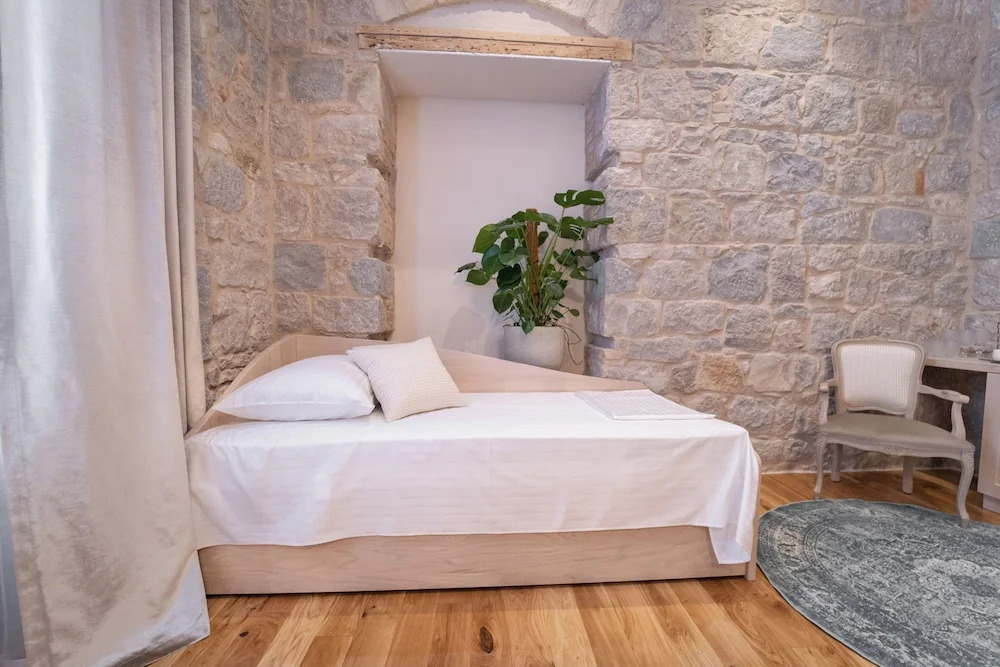 Tifani Luxury Rooms 3