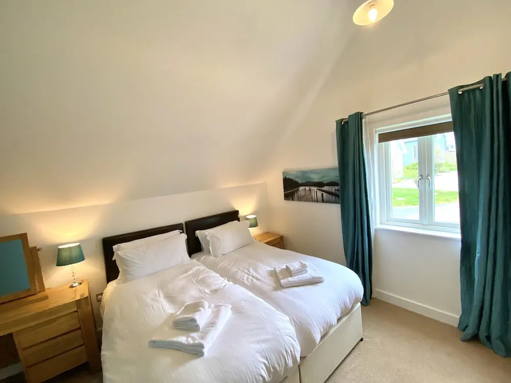 Trewhiddle Retreat V10 by Together Travel - Luxury 4-Bedroom Villa