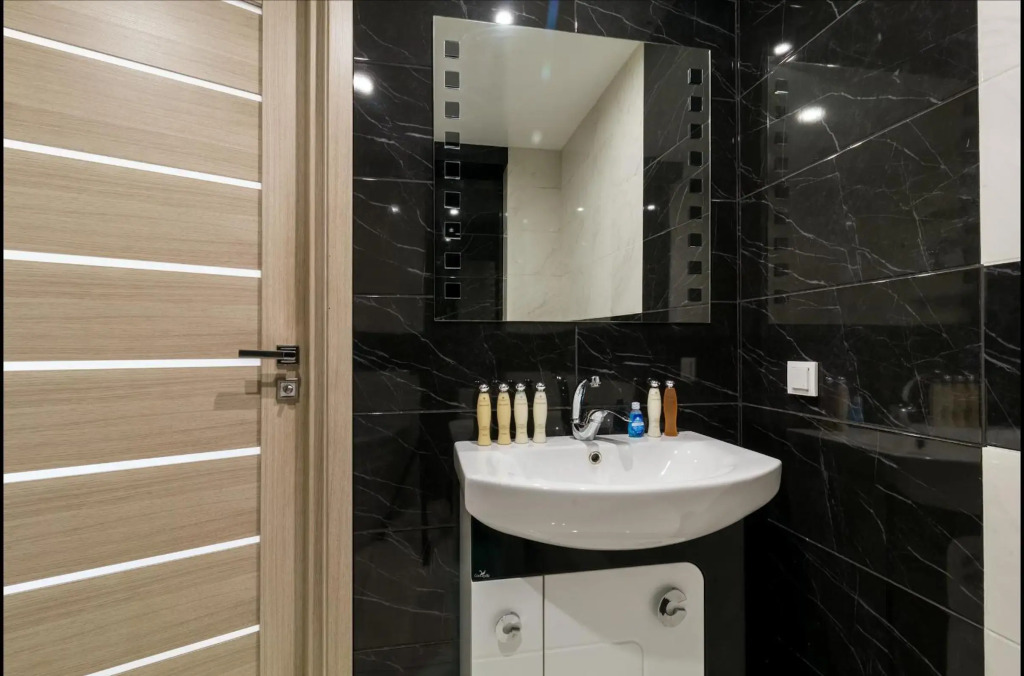 Luxury 2-bedroom Most City Area, center