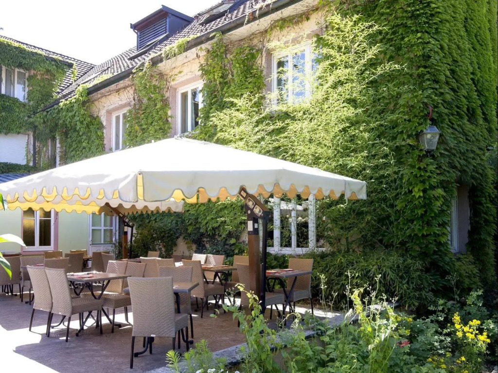 Hôtel le Pré Serroux