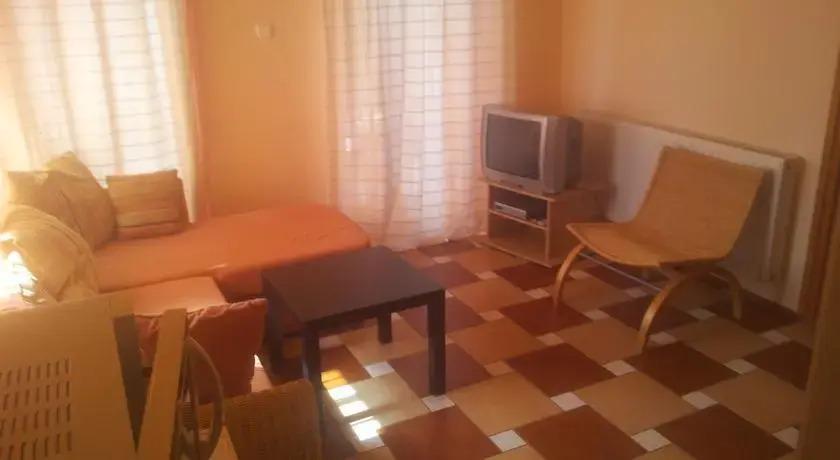 Liliom Apartmanház