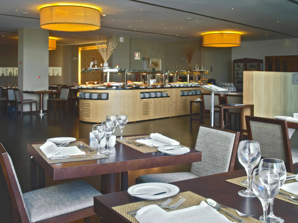 Crowne Plaza - Caparica Lisbon