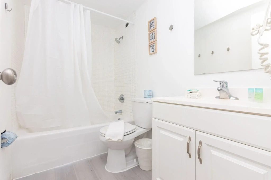 Girasole Apartments