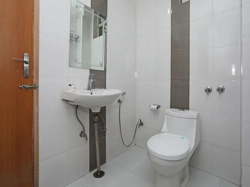 OYO 3950 Hotel Hayat Rabbani
