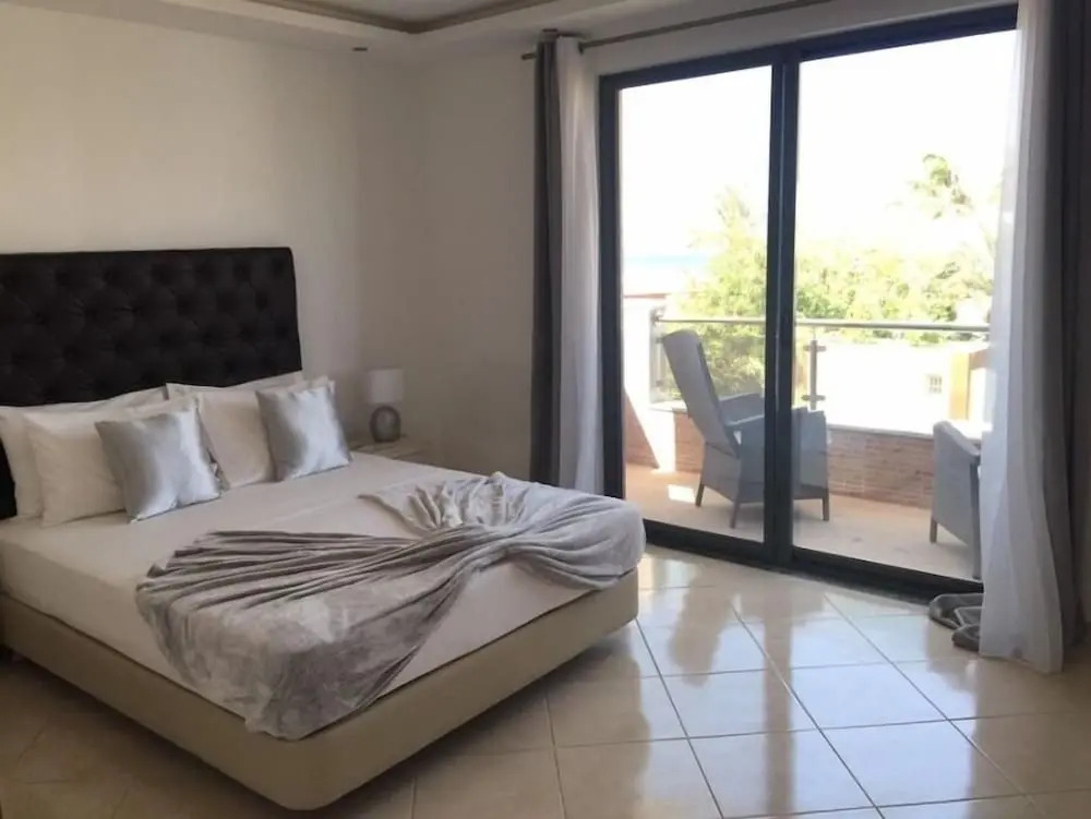 Tarrafal Guest House
