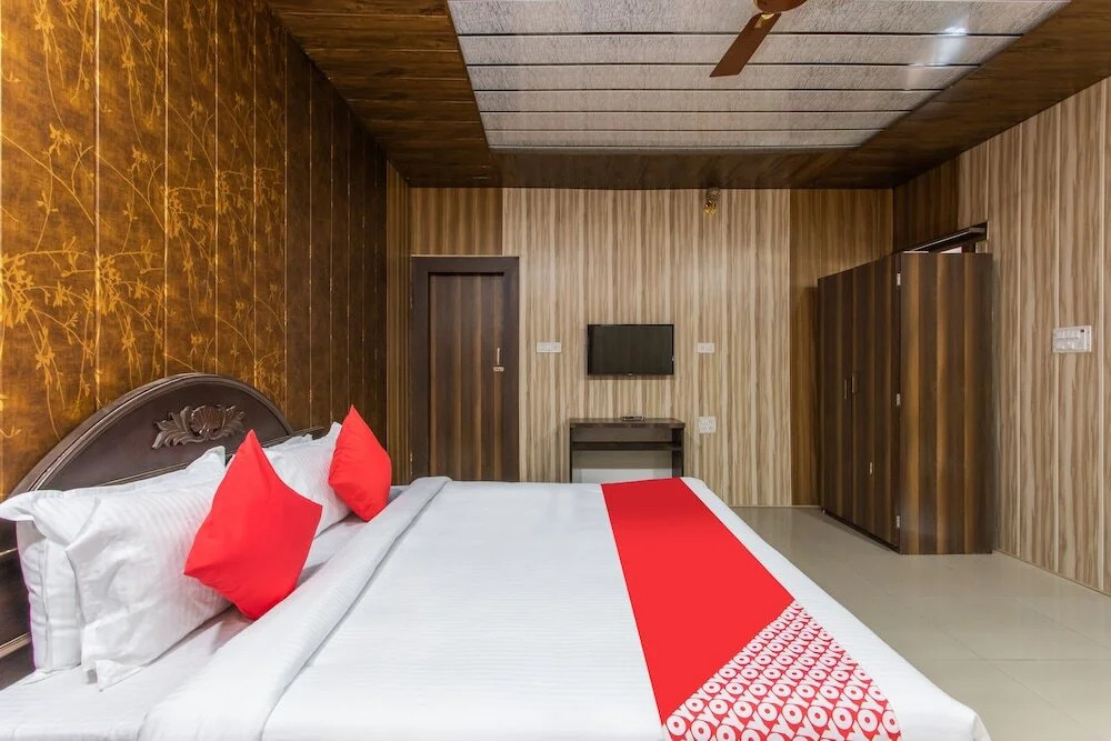 Hotel Madur Milan Garden by OYO Rooms