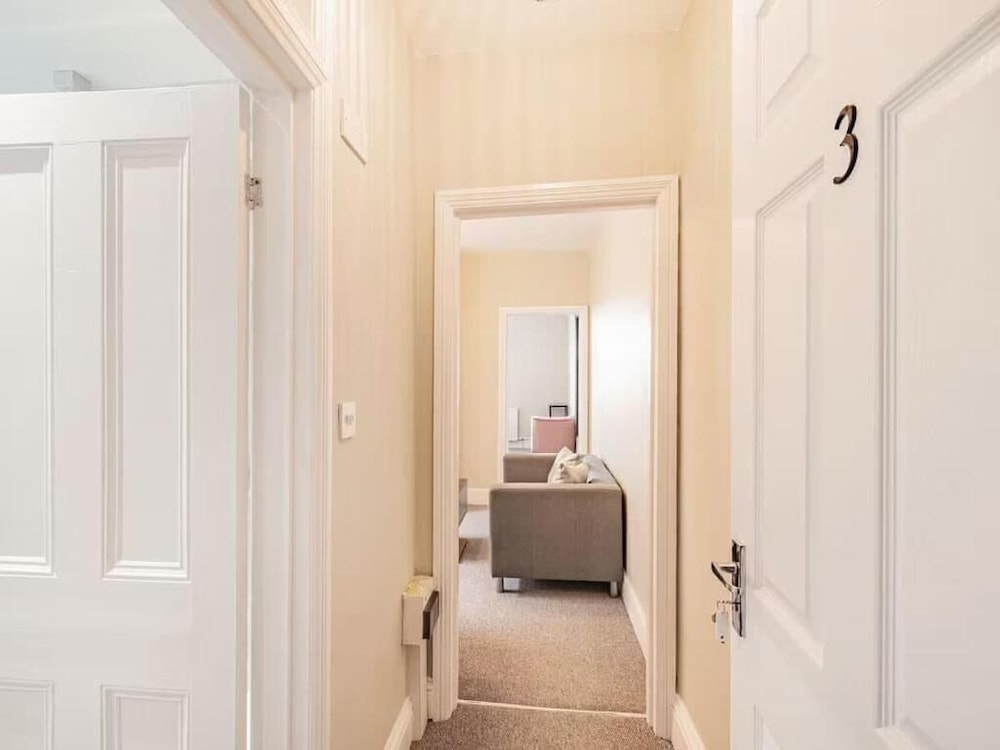 Apartment 3