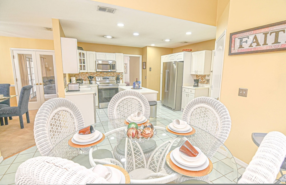 Go 22 Paddington Way
