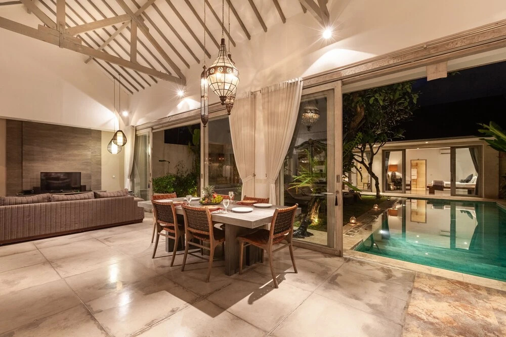 Villa Mia by Villa Finder
