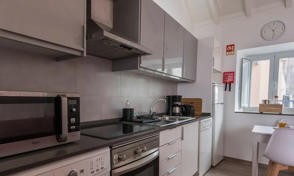 CheckinCheckout - Colares Cozy House