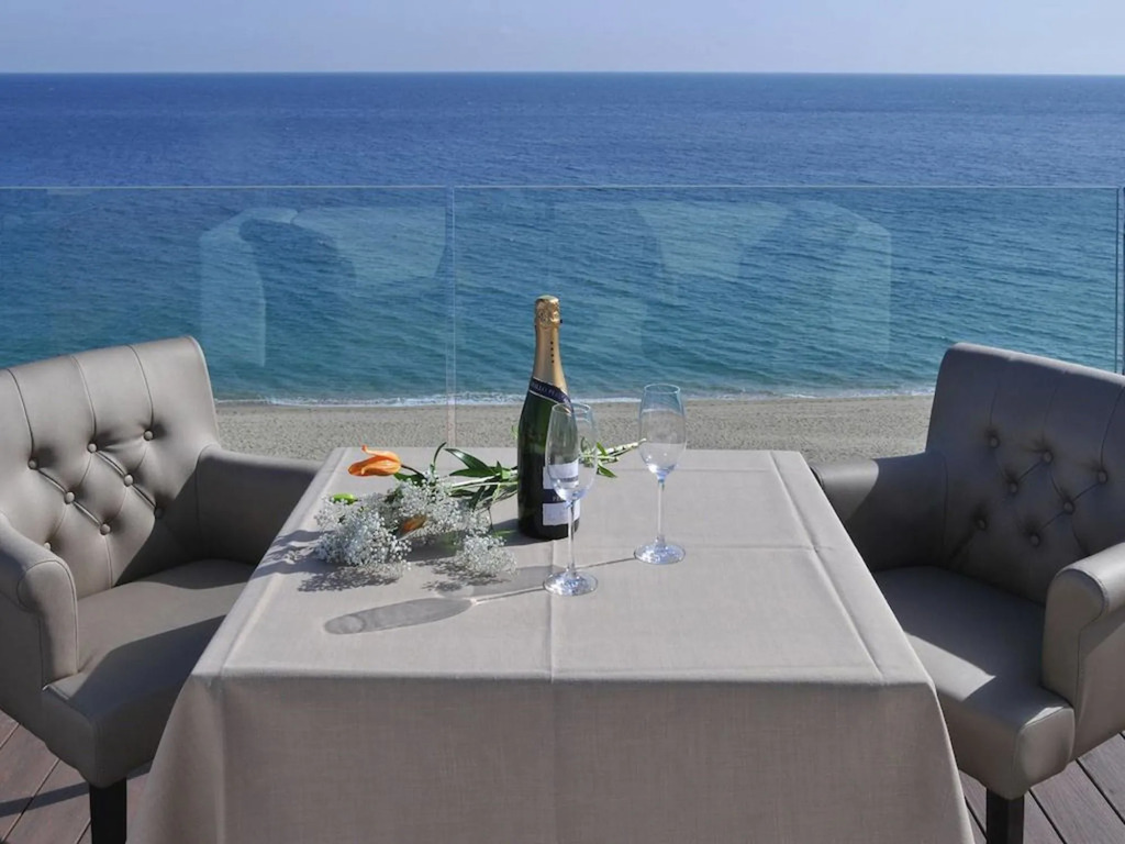 Cosmopolita Hotel Boutique & Spa