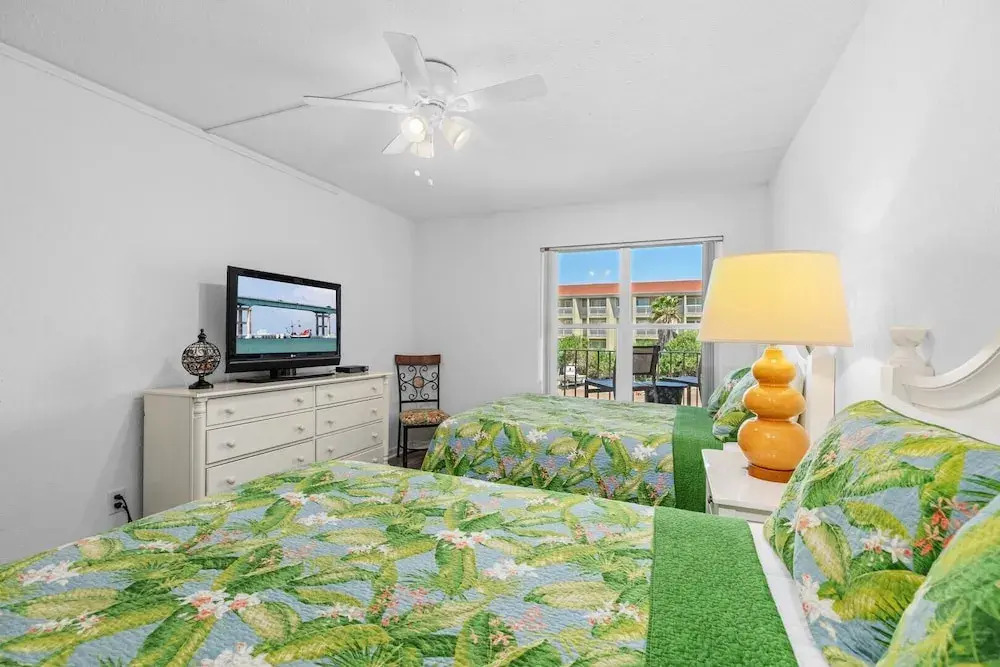 Gulfview ll by Padre Getaways