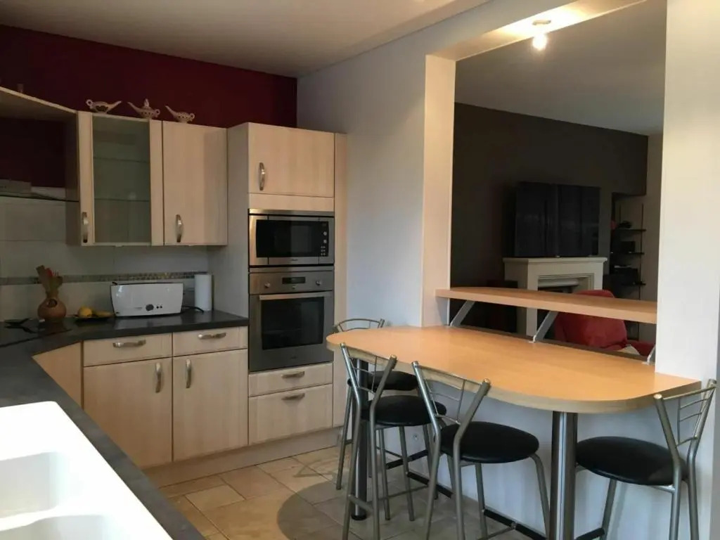 Gite Le Mans, 4 pièces, 8 personnes - FR-1-410-231