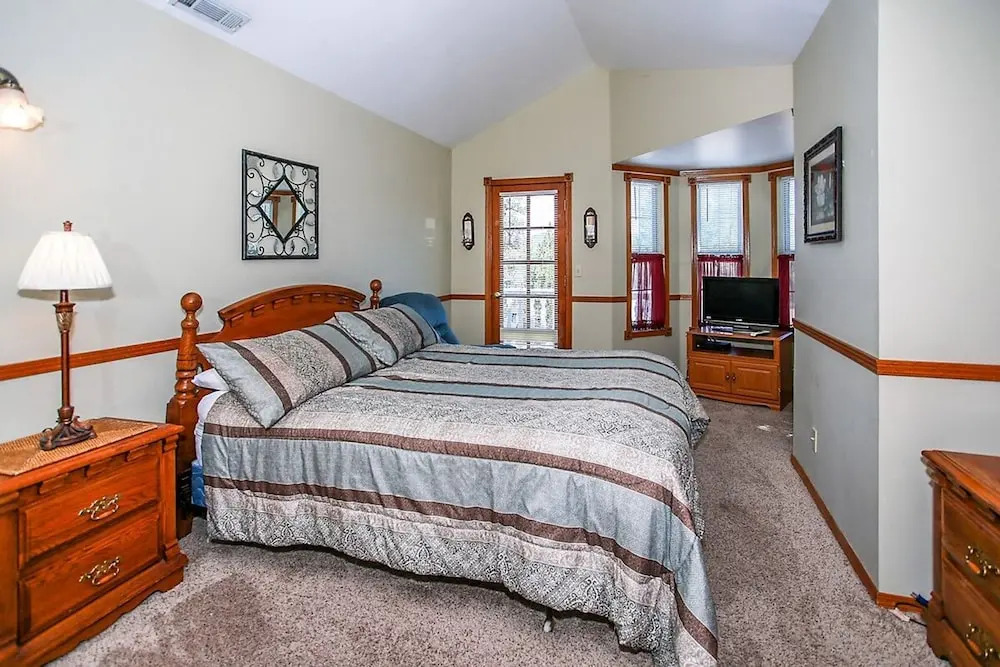 Great Spirit Escape 1476 by RedAwning