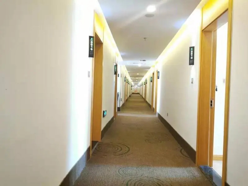 GreenTree Inn Xining Chengdong District Huangguang Yiwu Trade City Express Hotel