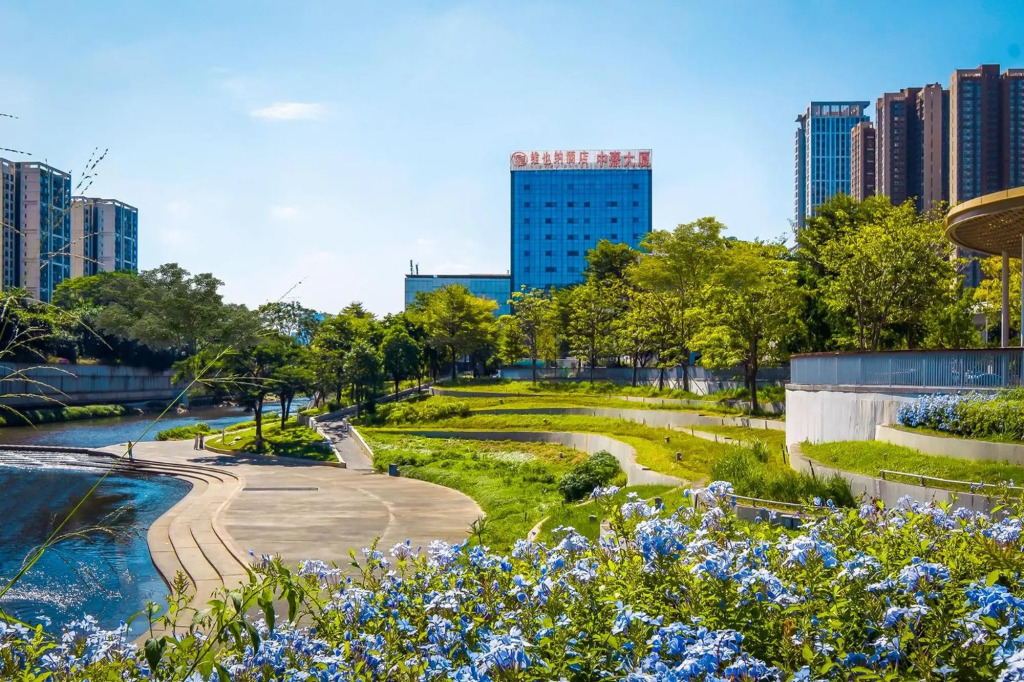Vienna Hotel Shenzhen Jixiang Metro Staion